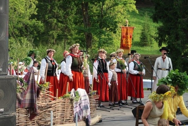 Etnogrāfiskie ansambļi atgriezušies no festivāla ''Baltica''