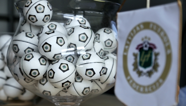 "Grobiņas SC" vienībai Latvijas kausa astotdaļfinālā pretiniekos neielozē virslīgas komandu