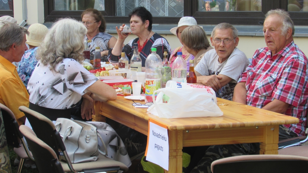 Foto: 5.Lejaskurzemes senioru zaļumballe Bunkā