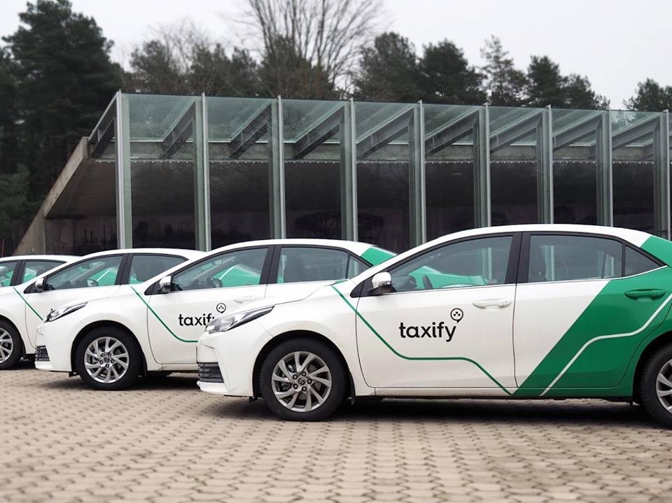 "Taxify" darbosies arī Liepājā