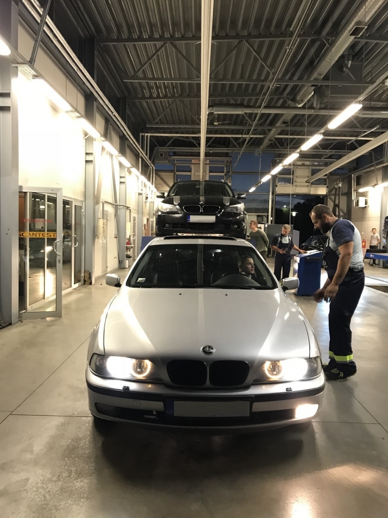 Liepājas Tehniskās apskates naktī bezmaksas diagnostika veikta 200 auto