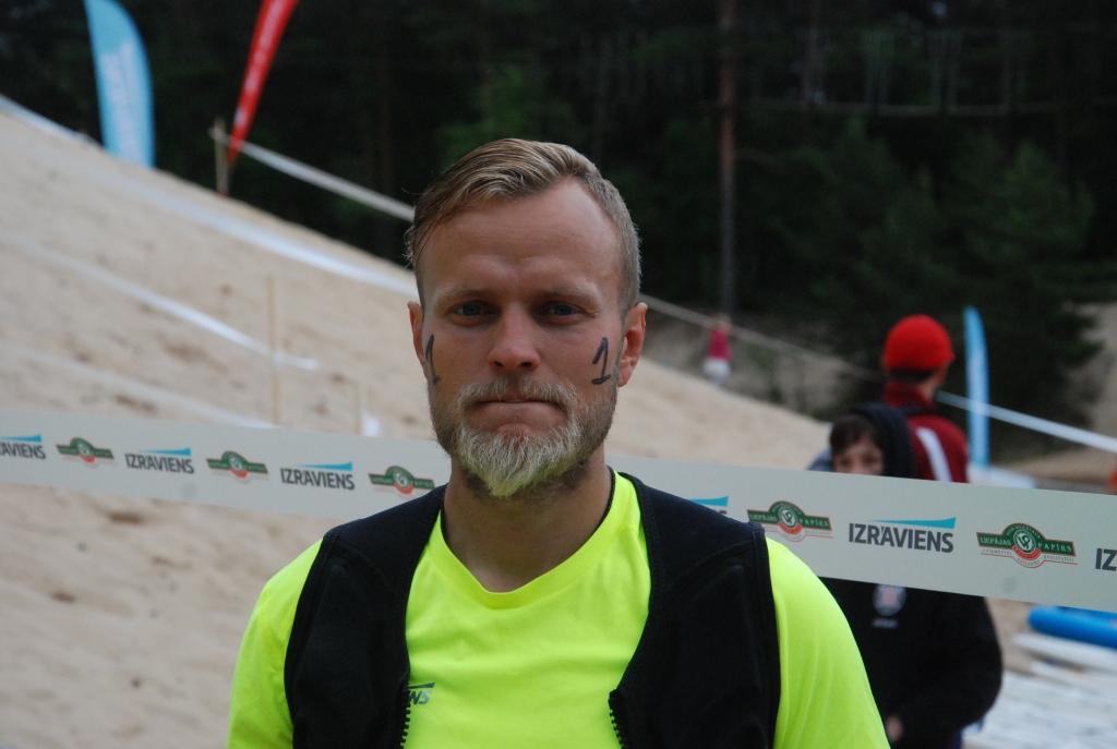 Kanoe airētāju divnieks Tints/Pranks iekļūst pasaules čempionāta pusfinālā