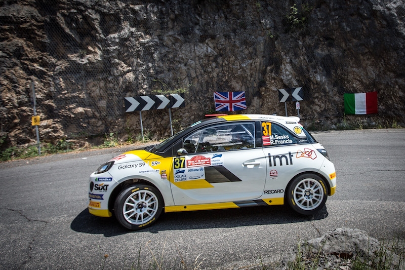 Rallija braucējs Sesks sestajā vietā pēc pirmās dienas ERČ posmā