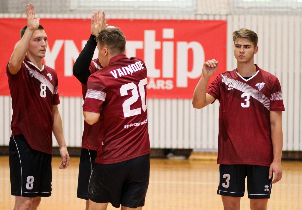 "Vaiņode" piedzīvo pirmo zaudējumu, ielaižot 46 vārtus pret "Dobeles Tenax"