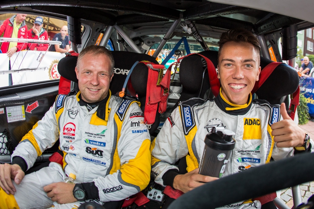 Rallija braucējs Sesks otrajā vietā pēc pirmās dienas ERČ posmā