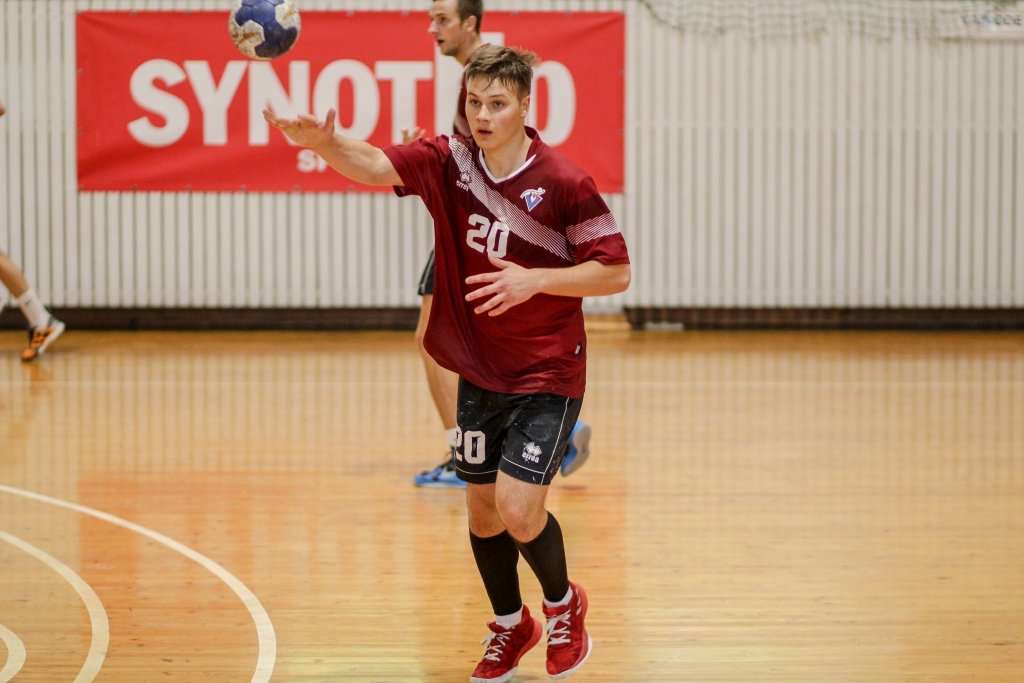 "Vaiņodes" handbolisti savā laukumā zaudē "Celtniekam Rīgai"