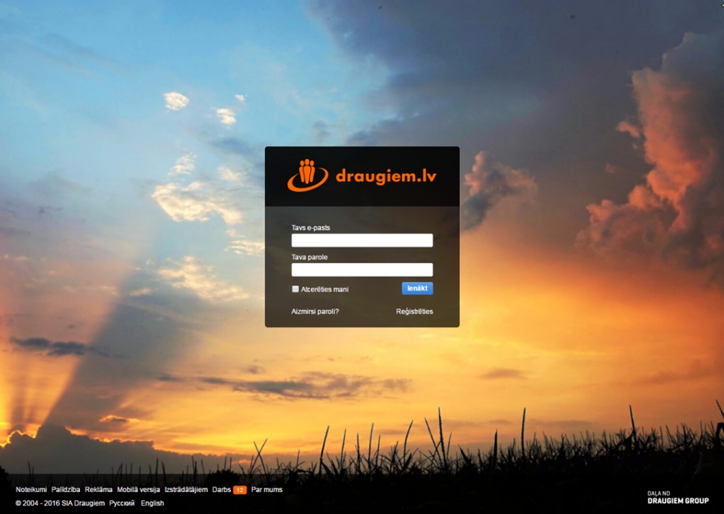 Pēcpusdienā uzlauzta "draugiem.lv" mājaslapā, tajā pārraidot Krievijas himnu un simbolus