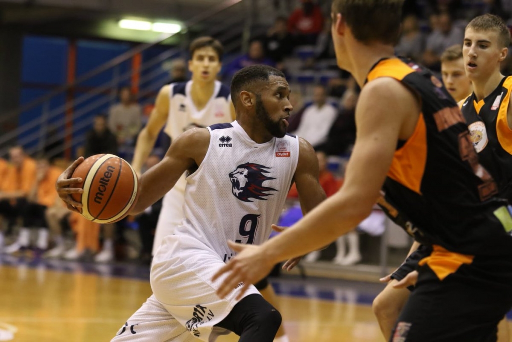 "Liepājas" basketbolisti izcīna pirmo uzvaru Latvijas - Igaunijas Basketbola līgā