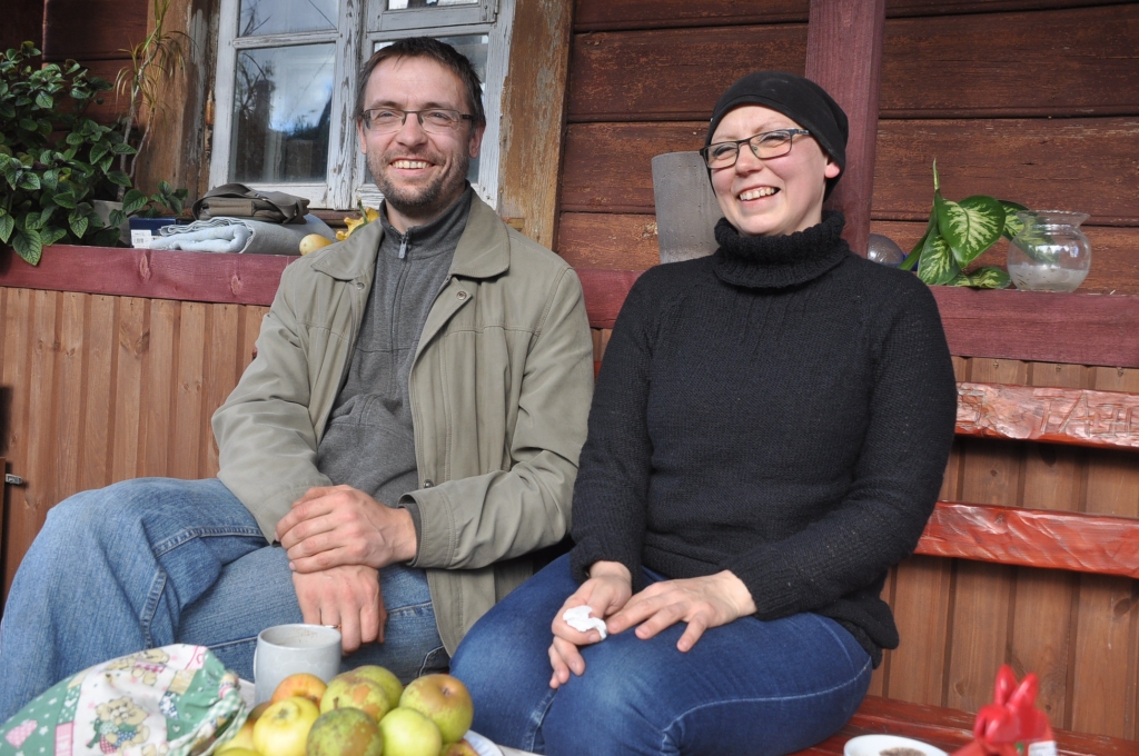 Straņķu ģimene dzīvi Rīgā iemaina  pret saimniekošanu Gaviezē