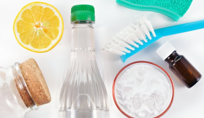 Kā mājas apstākļos no pārtikas produktiem var uztaisīt efektīvus tīrīšanas līdzekļus?