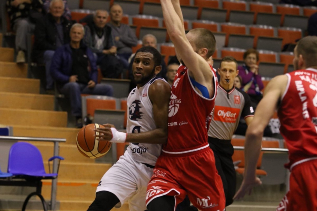 "Liepāja" piedzīvo zaudējumu Latvijas un Igaunijas apvienotās līgas spēlē