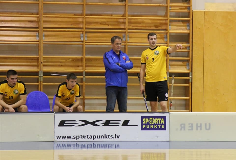 FOTO: "Leģions/Grobiņas SC" Grobiņas Sporta centrā saplosa "Ķekavas Bulldogu"