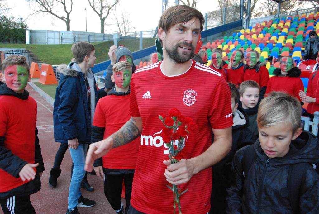 FOTO: Kristapa Grebja atvadu spēlē "Liepāja/Mogo" nodrošina sev Eiropas līgu