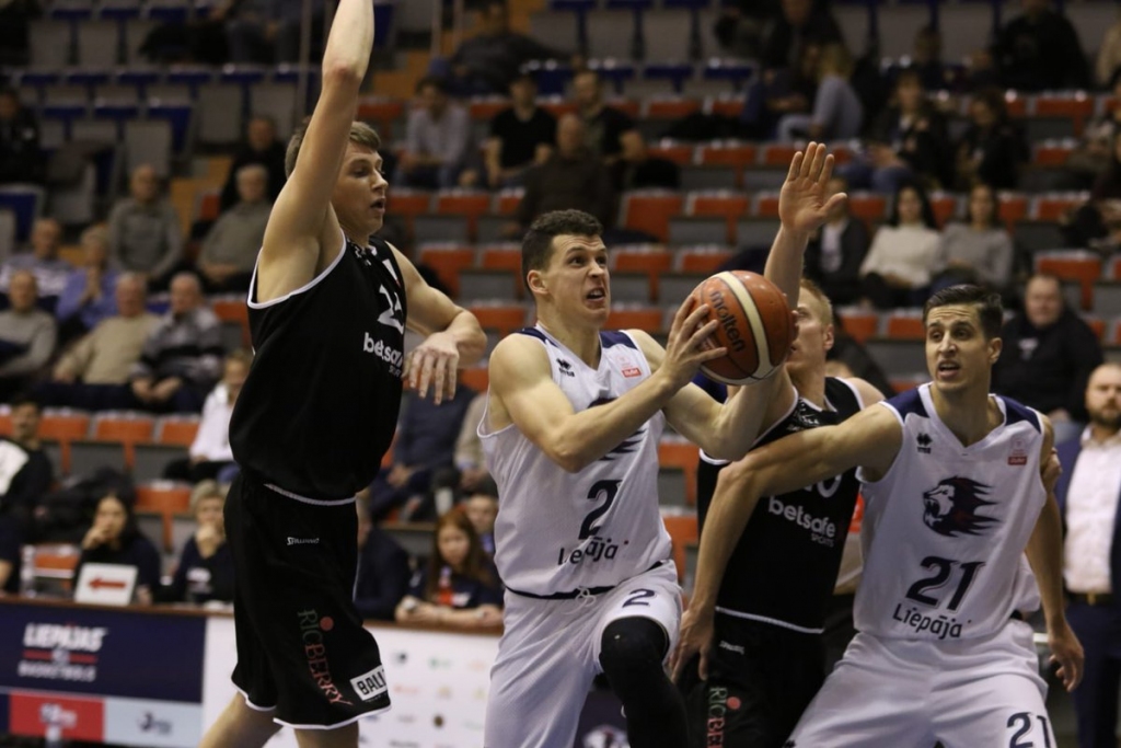 "Liepāja" sīvā cīņā zaudē "Betsafe/Jūrmala" vienībai