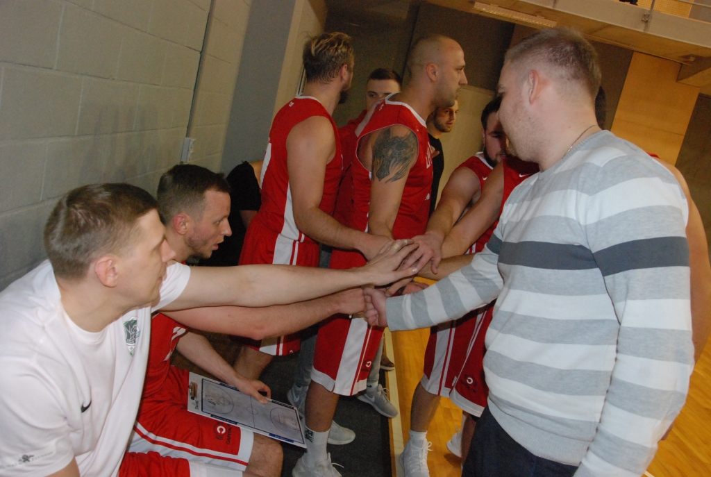 "Lesjofors" Liepājas čempionātā kāpina tempu un tuvojas trijniekam