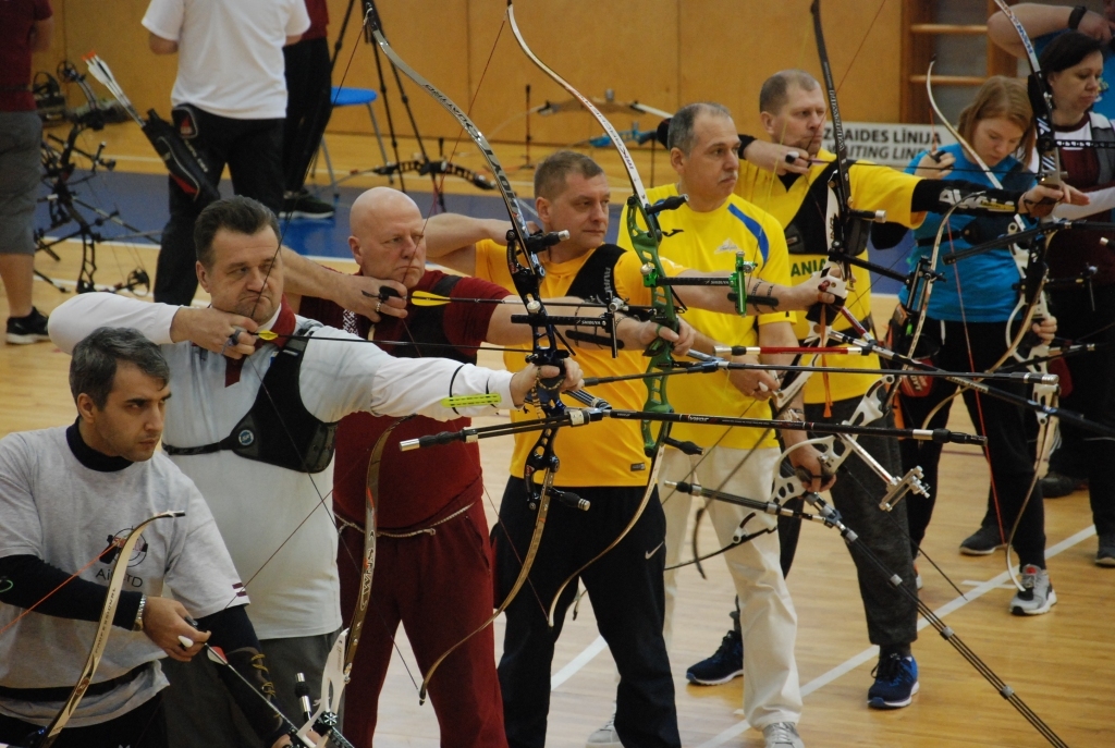 Grobiņas Sporta centrā nedēļas nogalē saimniekos loka šāvēji
