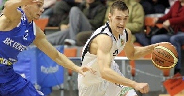 "Liepāja" Jureviča debijā spraigā mačā piekāpjas Raplas "Avis Utilitas"