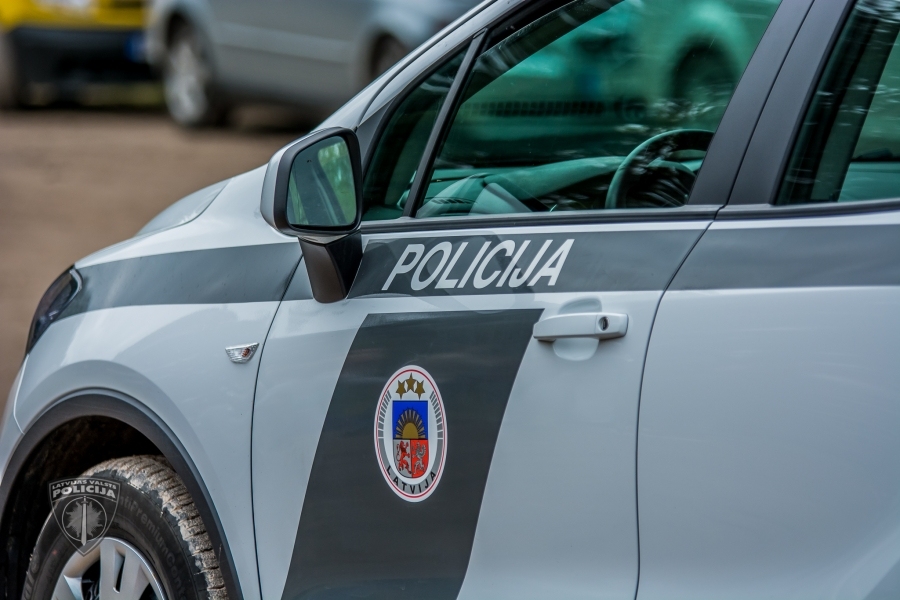 Grobiņā par vairākām zādzībām aiztur četras nepilngadīgas personas