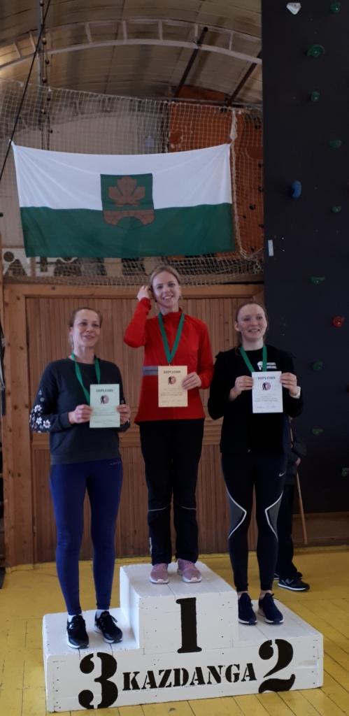 FOTO: Kazdangā jau 34. reizi noskaidro uzvarētājus Ziemas spartakiādē