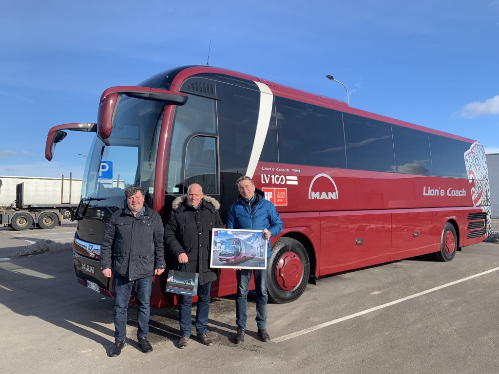 Latvijas simtgades autobusu iegādājas liepājnieki
