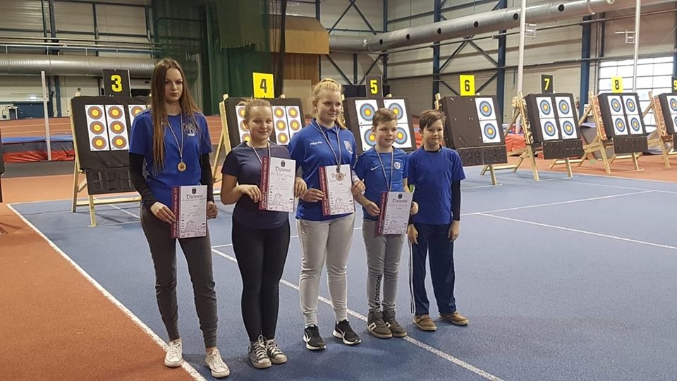 "Lindales uguns" loka šāvēji no Latvijas jauniešu čempionāta pārved četras godalgas