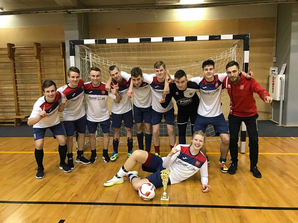 Nīcas vidusskolas futbola komanda tiek uz Kurzemes mēroga turnīru