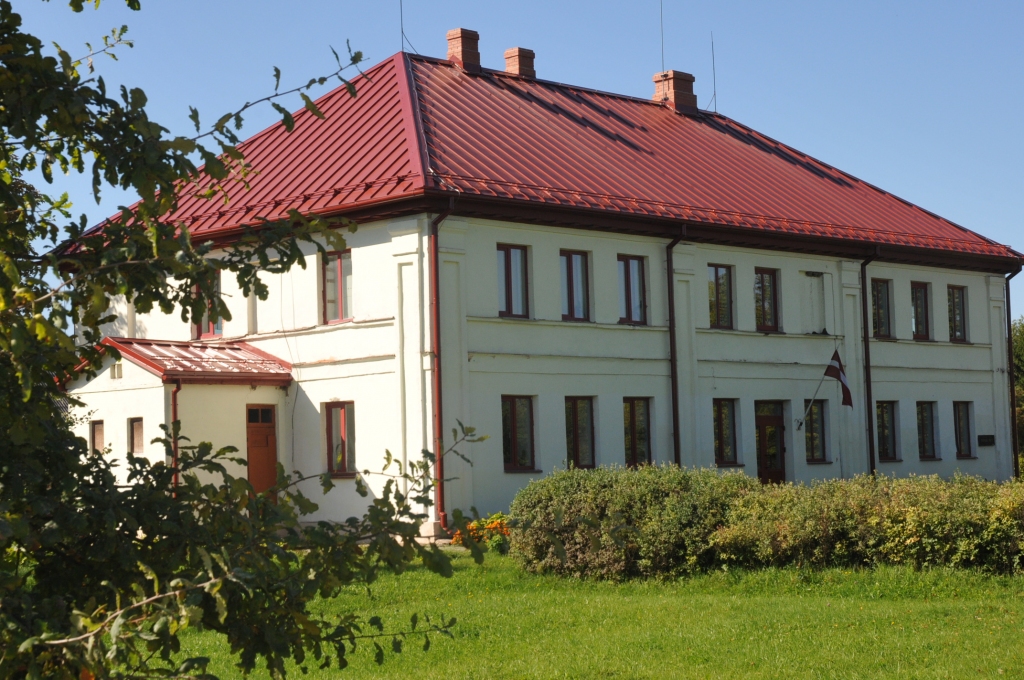 Slēgs Andreja Spāģa Dunalkas pamatskolu