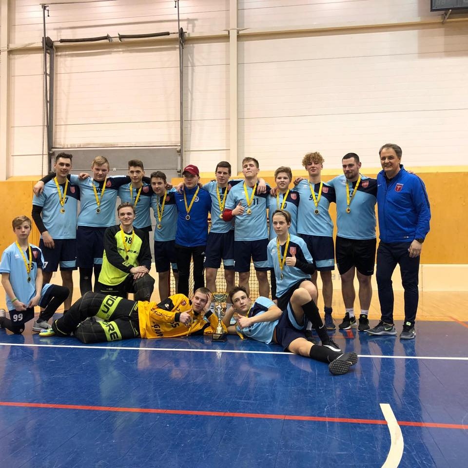 "Grobiņas SC" florbolisti nosargā titulu Lejaskurzemē