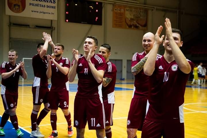 Latvijas telpu futbola izlase Nīcā piedzīvo zaudējumu pārbaudes mačā