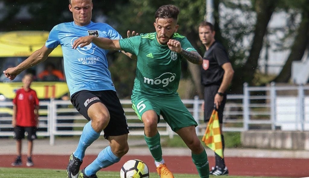"Valmiera Glass"/ViA futbolisti sarūgtina arī "Liepāju"