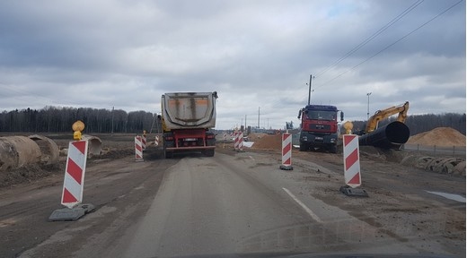 Šonedēļ lielākie satiksmes ierobežojumi - uz Vidzemes šosejas un pie Pāvilostas