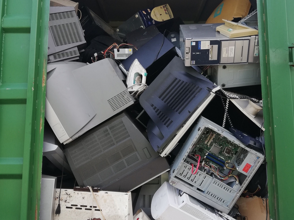 Durbes novada skolēni šogad ir aktīvākie dalībnieki nolietoto elektroiekārtu akcijā skolēniem "Štepseles ceļojums 2019"