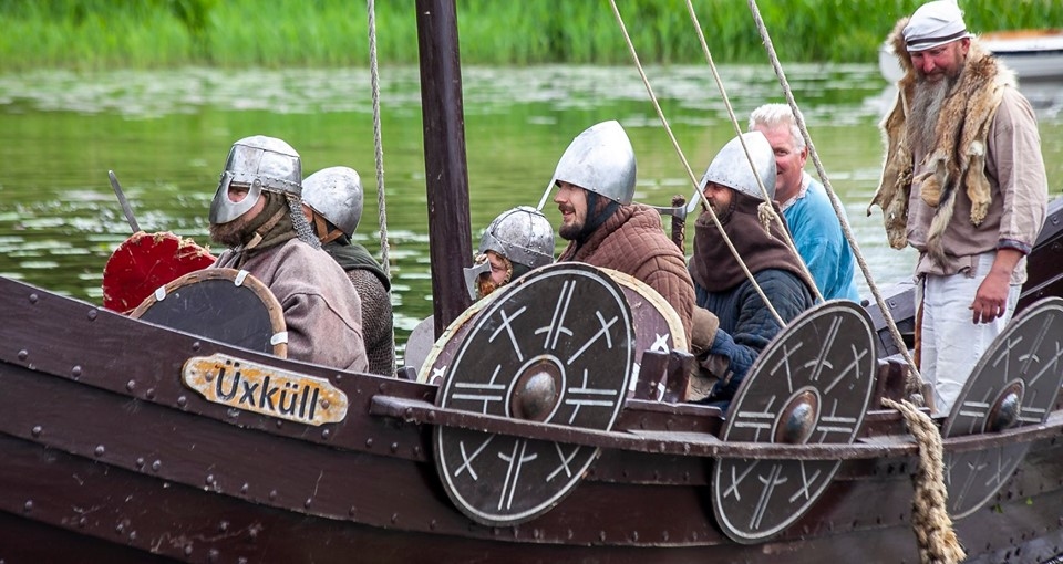 FOTO: Grobiņā devīto reizi notiek dzīvās vēstures festivāls "Seeburg"