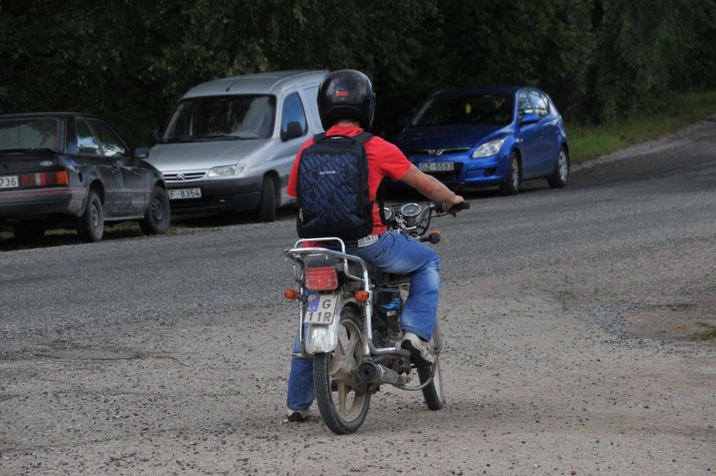 Kad vasaras dullums galvā