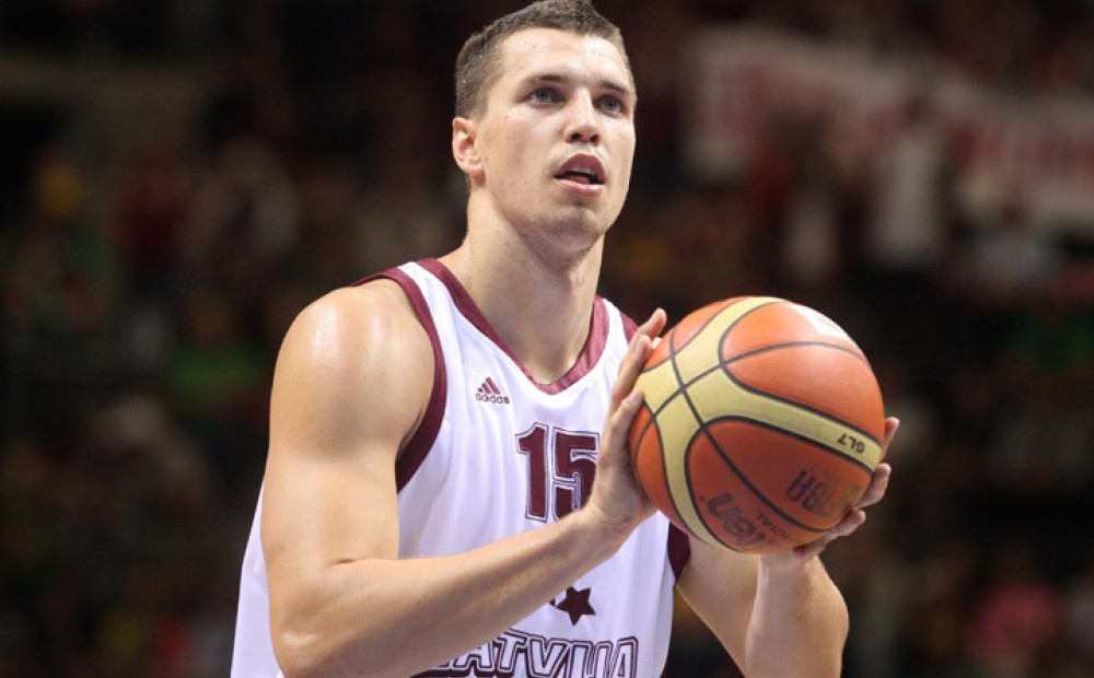 "Liepāja" pastiprinās ar centra spēlētāju Šeļakovu