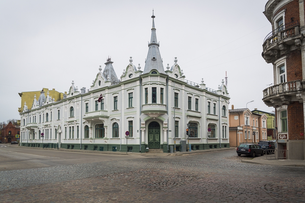 Kurzemes apgabaltiesā skatīs apelācijas sūdzību un protestu Liepājas pedofilijas lietā