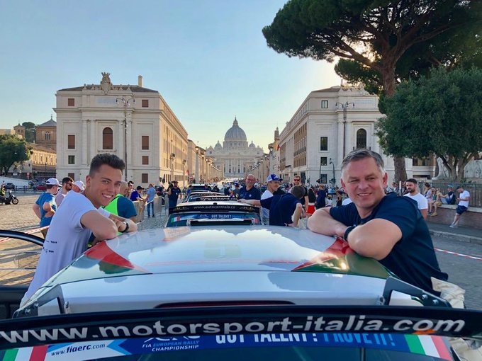 Seska ekipāža astotajā vietā pēc pirmās dienas ERČ posmā Romā