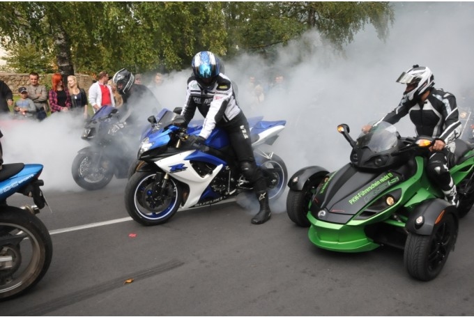 Motofestivāla "Seeburg Bikerland" parādes braucienā var piedalīties ikviens