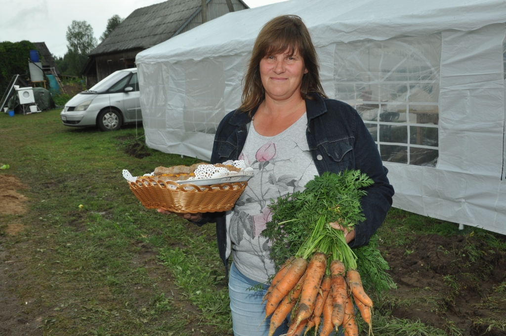 FOTO: Kas ir permakultūra? Praksē skaidro un rāda agronoms Māris Narvils