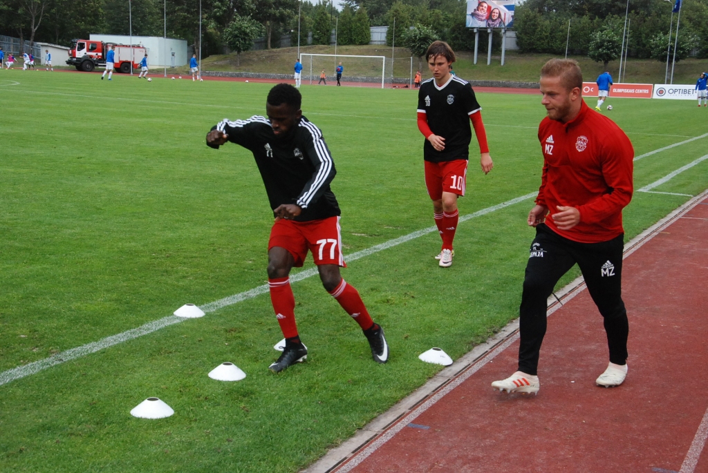 "Riga" pirms došanās uz Kopenhāgenu minimāli uzvar "Liepāju"