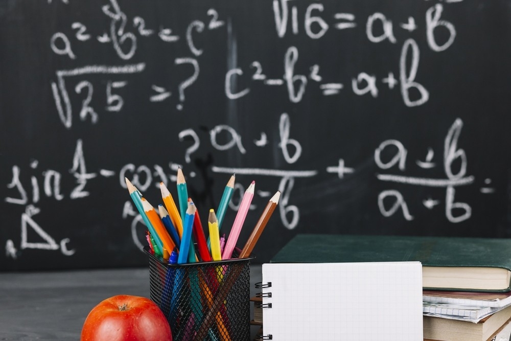 Pedagogu zemākā mēnešalga pieaugs līdz 750 eiro