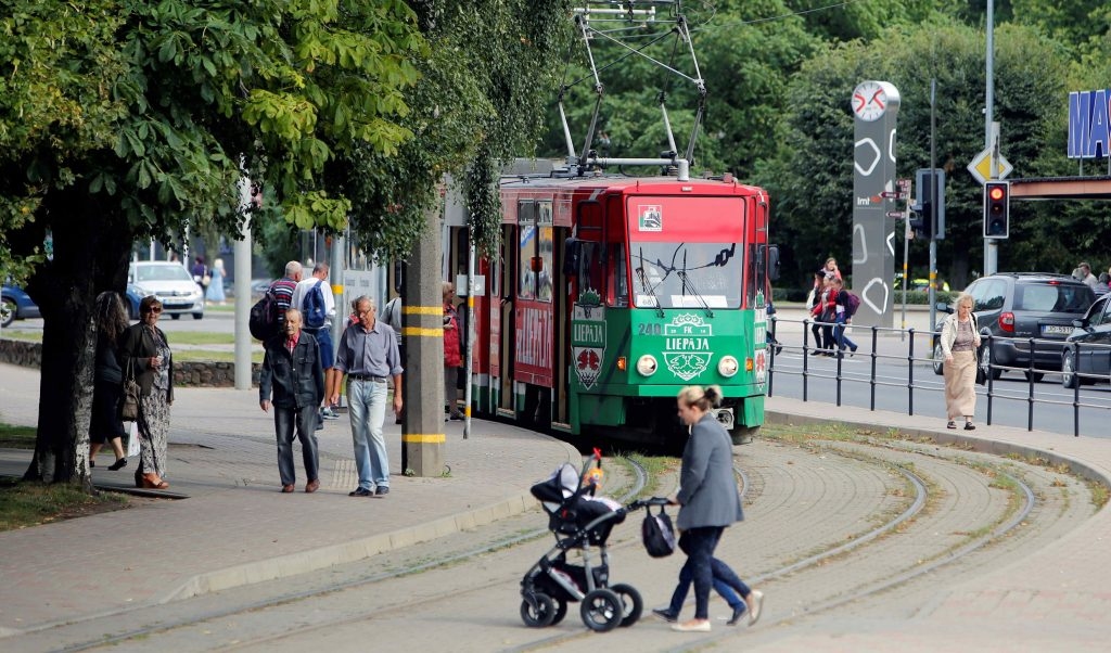 Daugavpilī ar tramvajiem pārvadāto pasažieru skaits pirmajā pusgadā audzis par 0,8%, Liepājā - par 3,3%