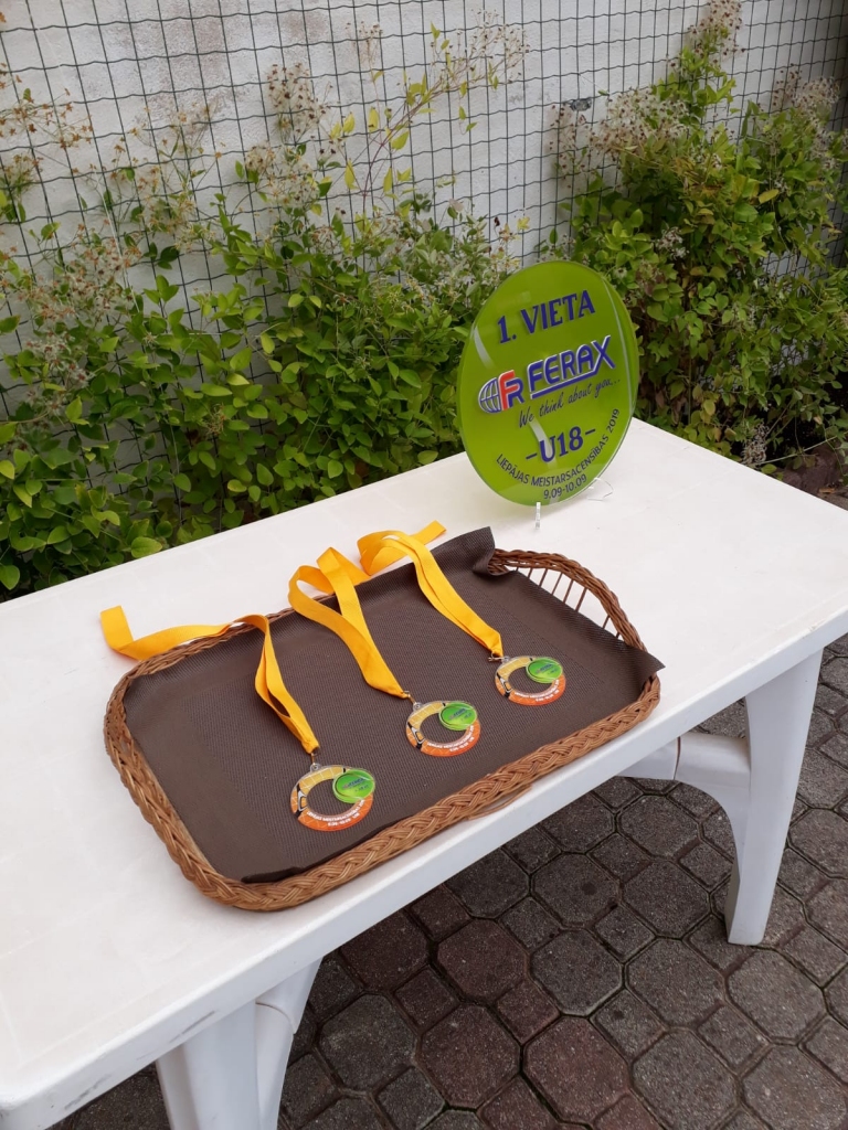 Aizvadītajās dienās Liepājas tenisisti demonstrē atzinīgu sniegumu