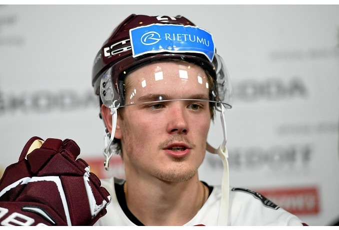 Balcers gūst savainojumu pārbaudes spēlē nedēļu pirms sezonas sākuma