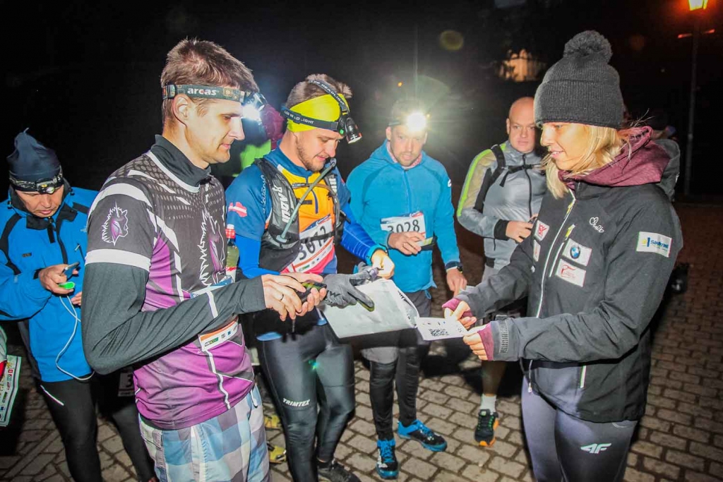 Latvijas orientēšanās naktī komandas demonstrēs spēju orientēties Liepājas pilsētvidē tumsā