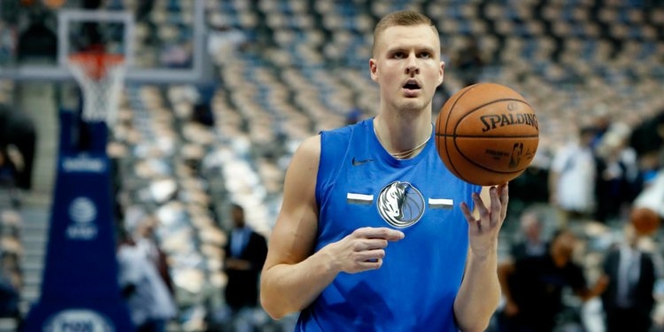 "Mavericks" treneris Kārlails pirms sezonas sākuma pietaupīs Porziņģi