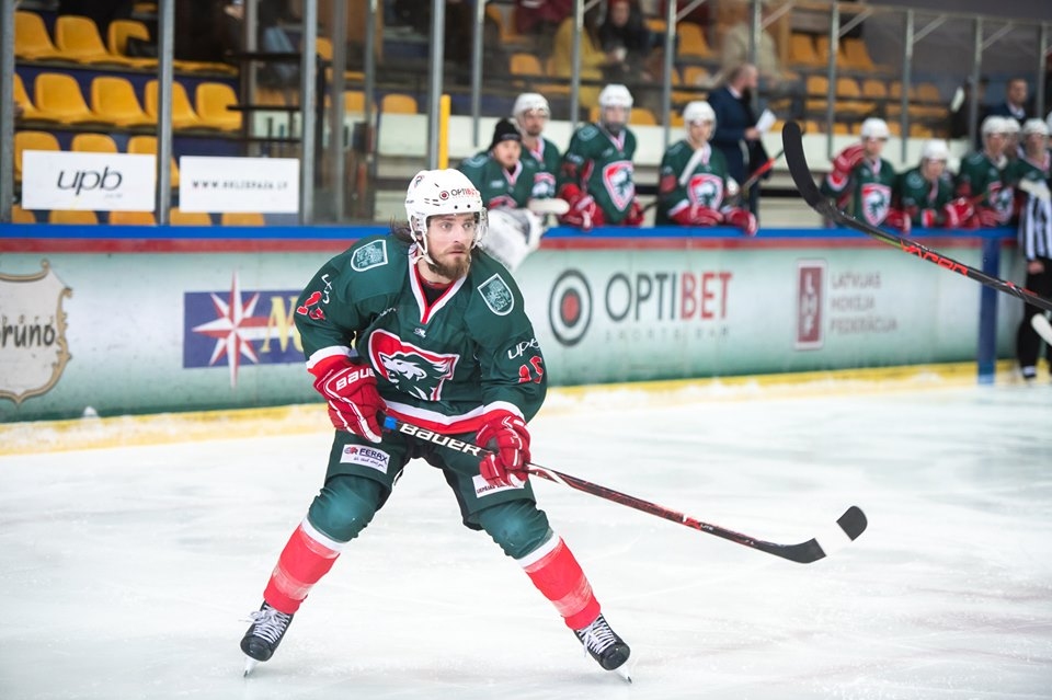 FOTO: "Liepāja" uzvar "Mogo" un paceļas uz otro vietu OHL čempionātā