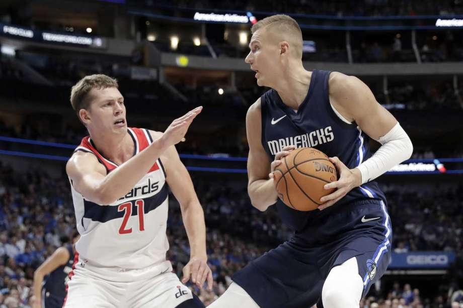 VIDEO: Porziņģis NBA atgriežas ar 23 punktiem un uzvaru pār Bertānu