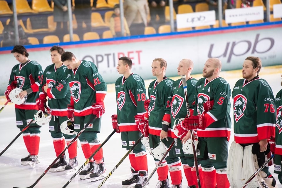 "Liepājas" hokejisti pārliecinoši uzvar "Dinaburgu"