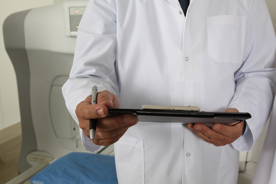 Pie Saeimas 7. novembrī sola pulcēties aptuveni tūkstotis medicīnas darbinieku